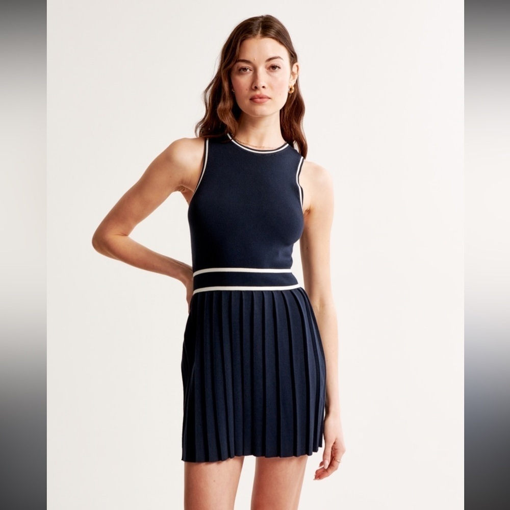 Abercrombie & Fitch navy and white sweater tennis dress size XS